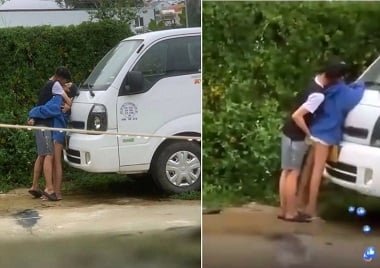 Bộ phim quay cảnh cặp đôi làm tình trên đường phố